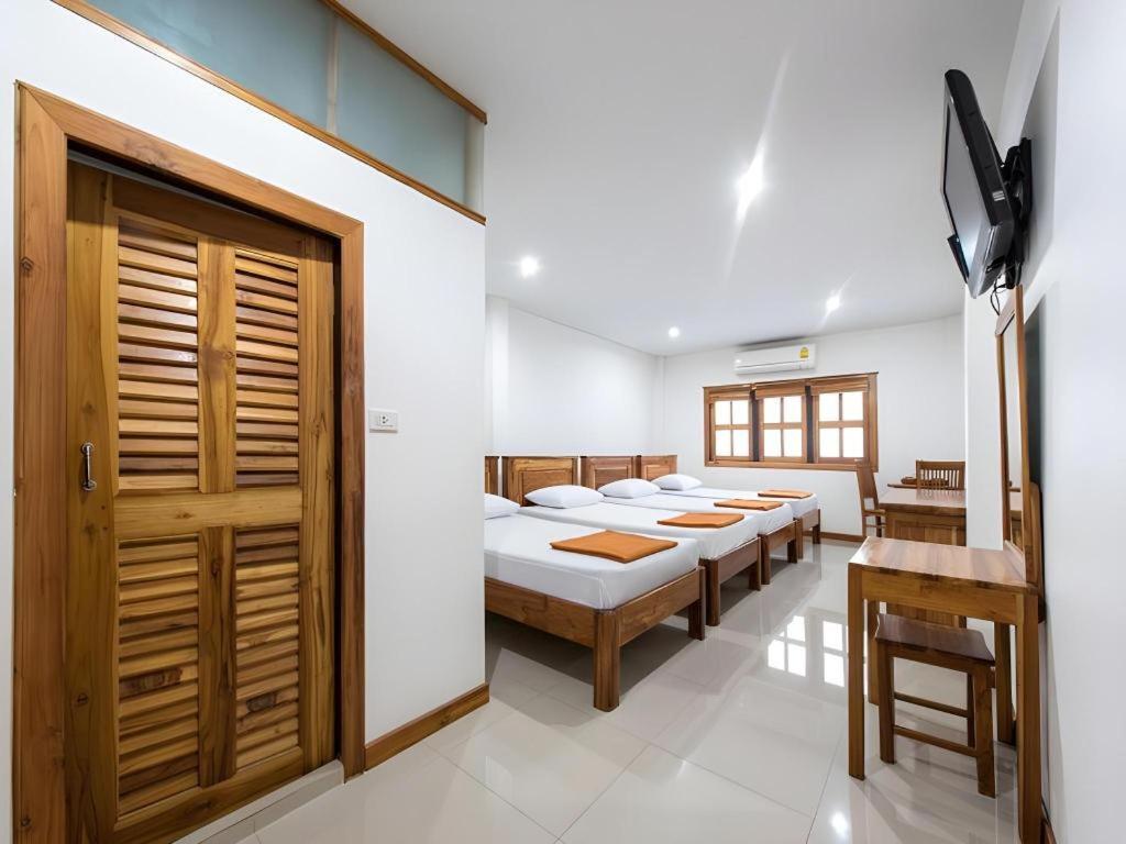 Thongphaphum Place Ngoại thất bức ảnh